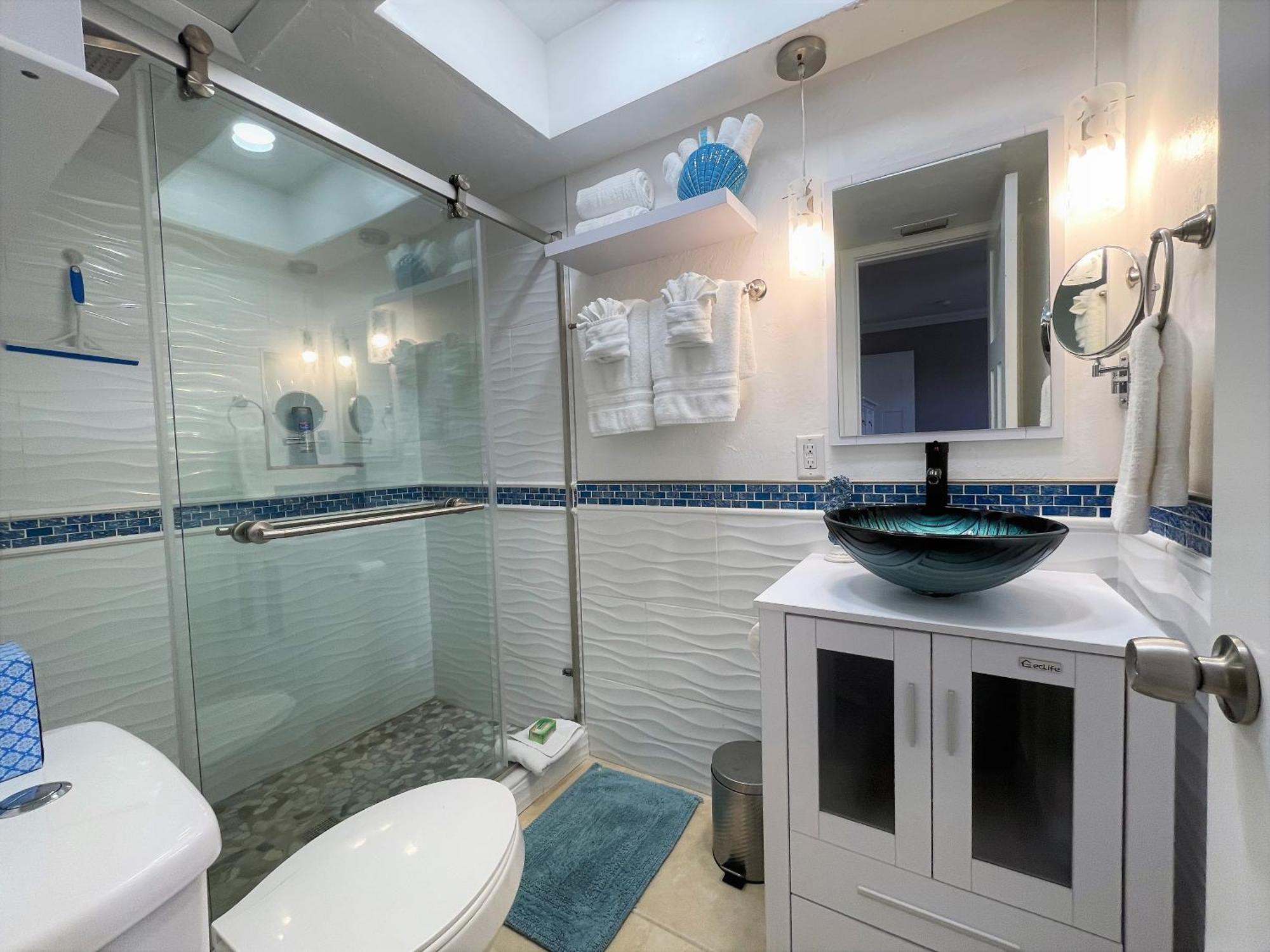 Stylish And Modern 2 Bedroom, 2 Bathroom. The Mermaid Suite. Fort Myers Beach Eksteriør bilde