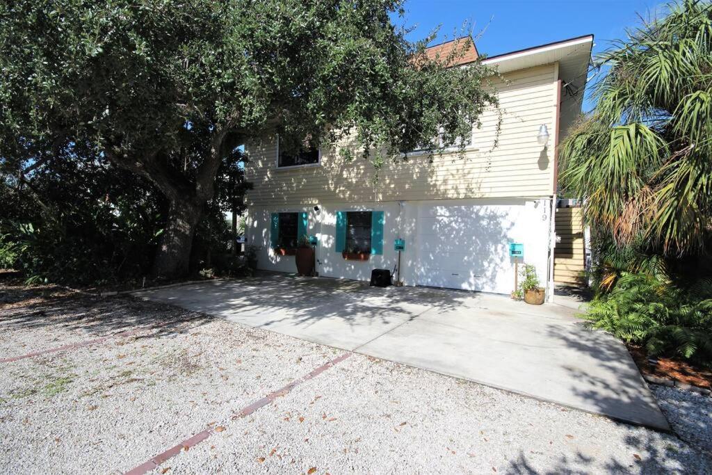 Stylish And Modern 2 Bedroom, 2 Bathroom. The Mermaid Suite. Fort Myers Beach Eksteriør bilde